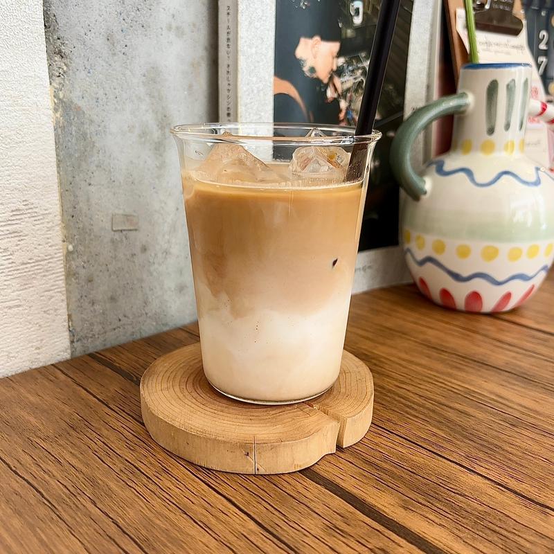 カフェラテ(CAFETALES ( Colombian speciality coffee shop))