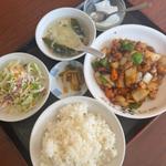 鶏肉のピリ辛炒め定食
