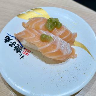 オーロラサーモン大とろ(すし銚子丸 亀戸店)