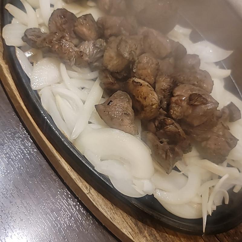 地鶏の炭火焼き(日向 新橋店)