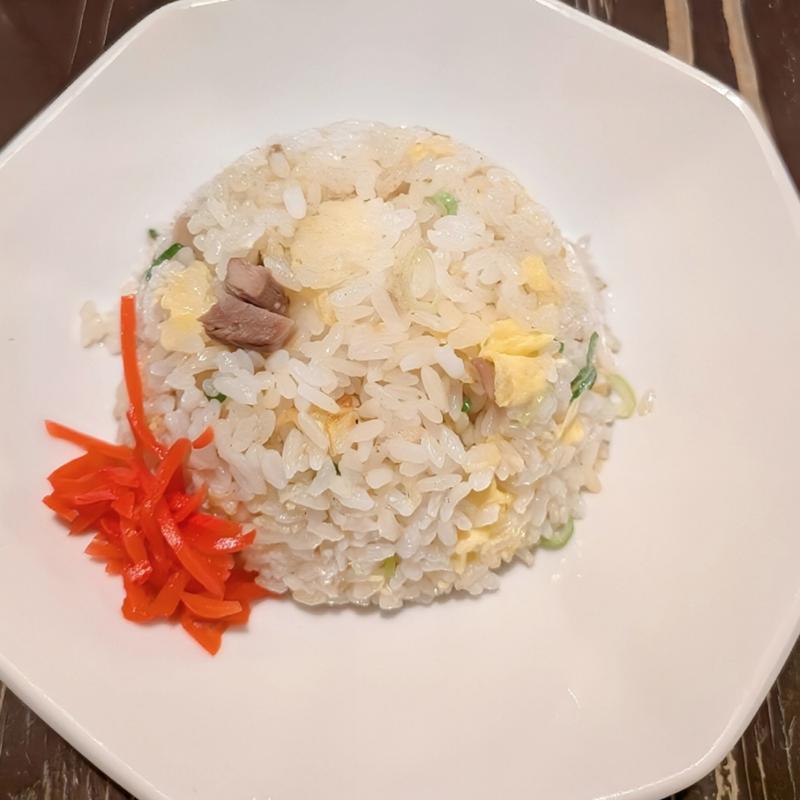 らあめんと半炒飯セット(らーめん がんてつ 札幌駅西口)