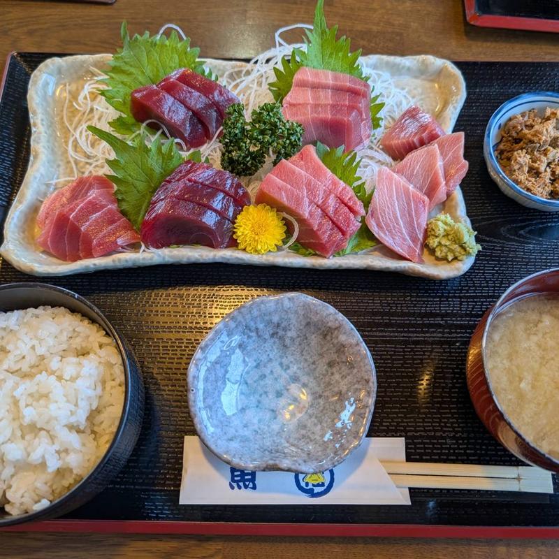 本マグロ中トロ&赤身お刺身定食(魚福 )