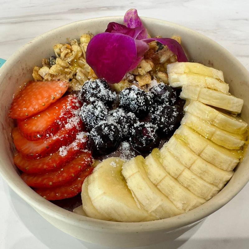 アサイーボウル(mahalosky cafeBar)