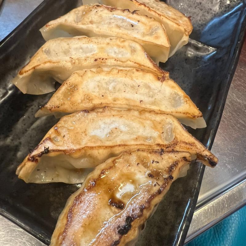 餃子(らー麺専門店 どん)