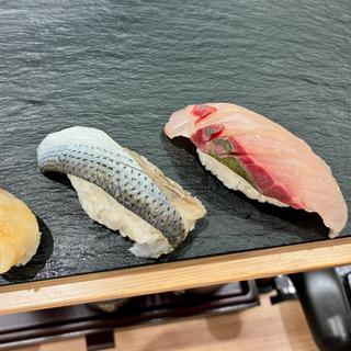 江戸前5貫セット（しまあじ、炙り穴子、石垣貝、漬けマグロ、こはだ）(魚がし日本一 京都ポルタ亰店)