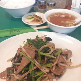 ニラレバ炒めライス