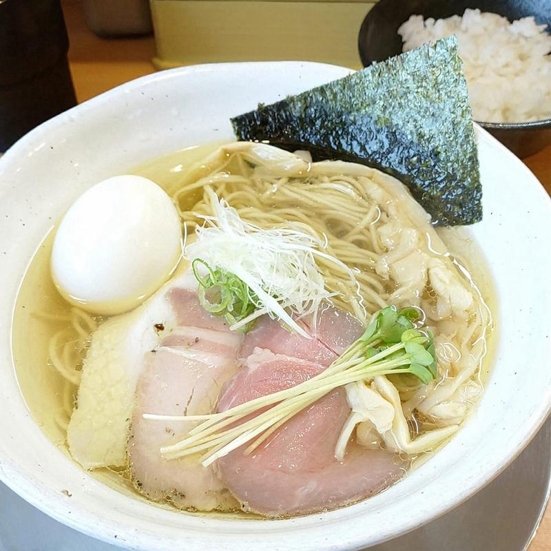 塩らーめん　玉子(わらび)