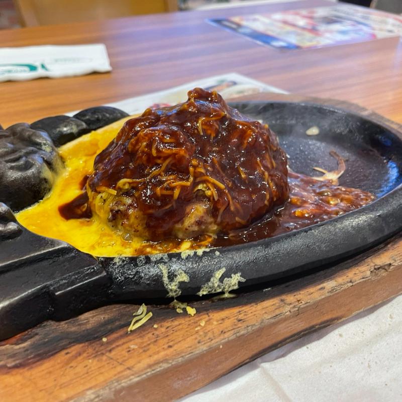 炭焼き粗挽きビーフハンバーグ(ステーキハウス ブロンコビリー 新小岩店)