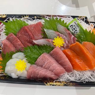 刺身盛り合わせ(オザム 坂戸栄店)