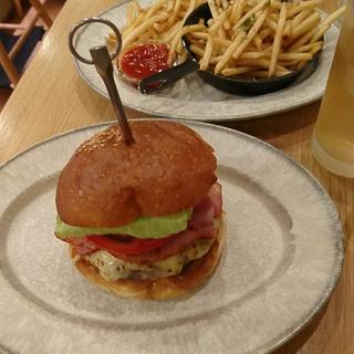 ベーコンチーズバーガー