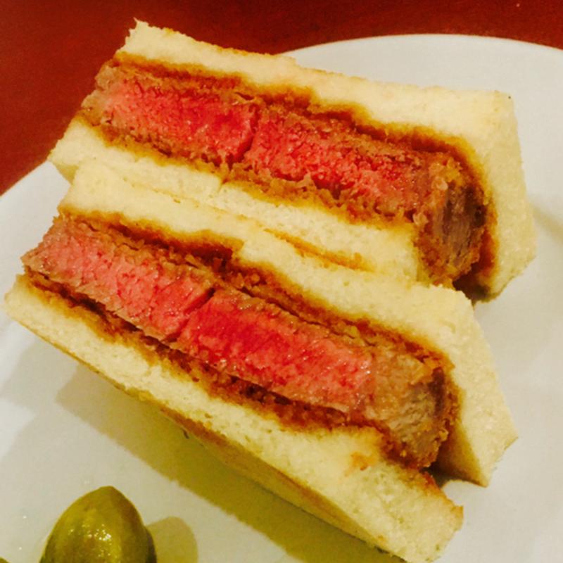 (WAGYUMAFIA THE CUTLET SANDWICH)