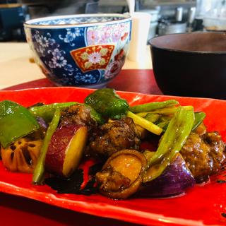 黒毛和牛肉団子と季節野菜の甘酢餡炒め _日替わり膳