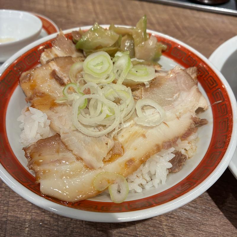 (手包わんたん麺酒家 広州市場 横浜ポルタ店)