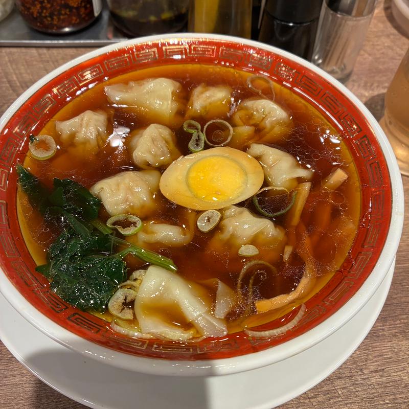 (手包わんたん麺酒家 広州市場 横浜ポルタ店)