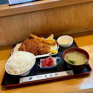 大ロースカツ定食 大盛ライス エビフライ