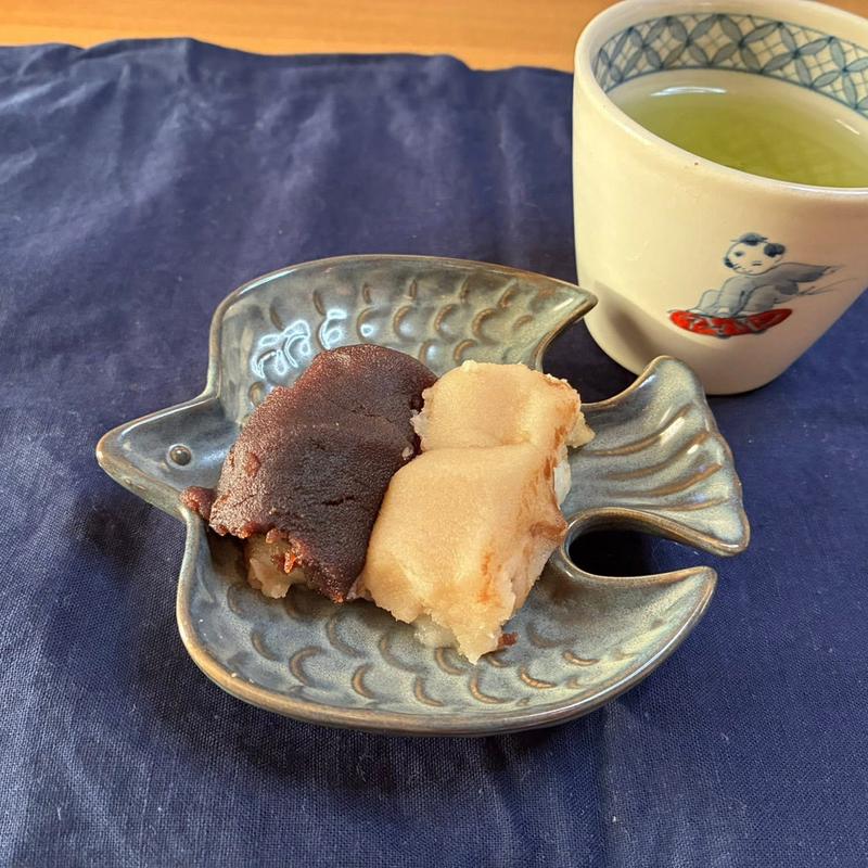 白餅 黒餅(赤福 本店向かい別店舗 )