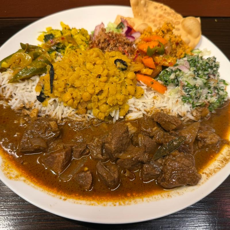 2種カレープレート(シナモンガーデン 関内店)