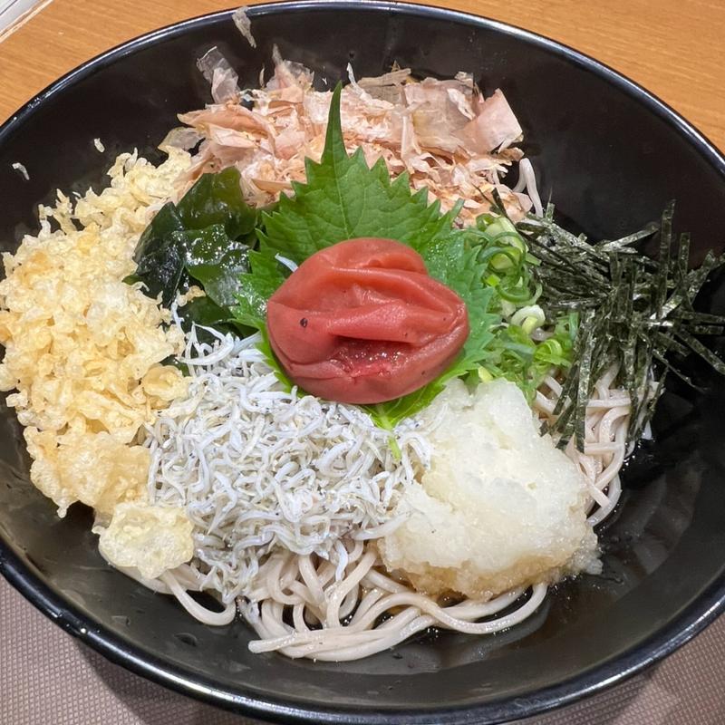 冷し梅しらす蕎麦(第3ベイサイド)
