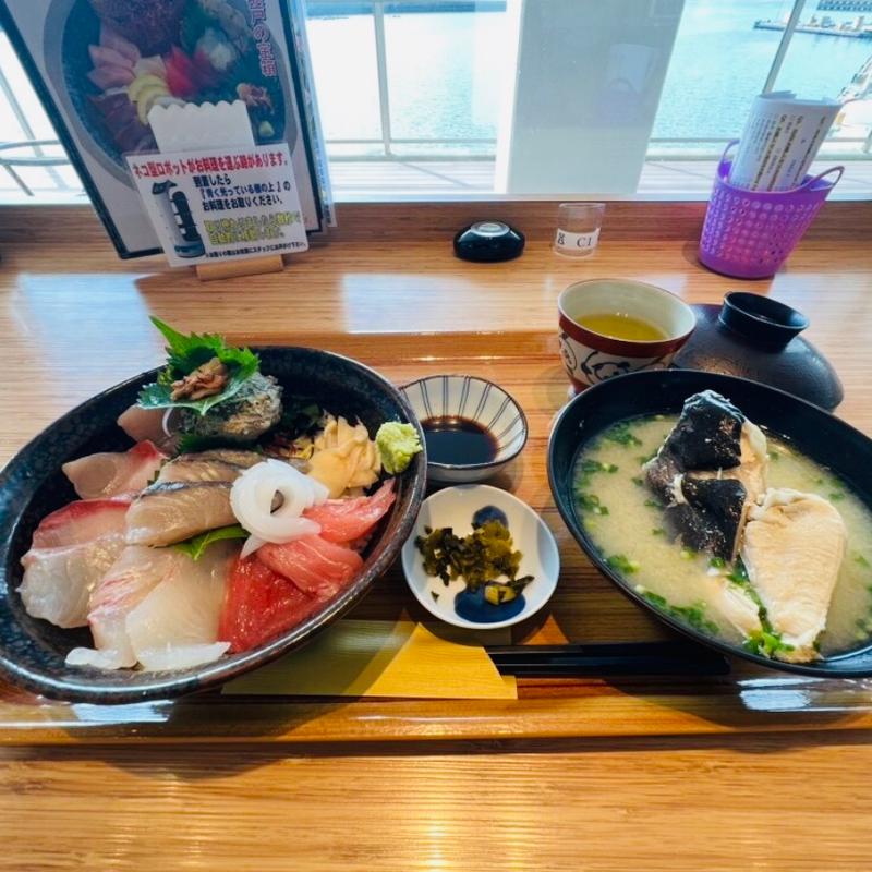 平戸海鮮丼(平戸瀬戸市場)