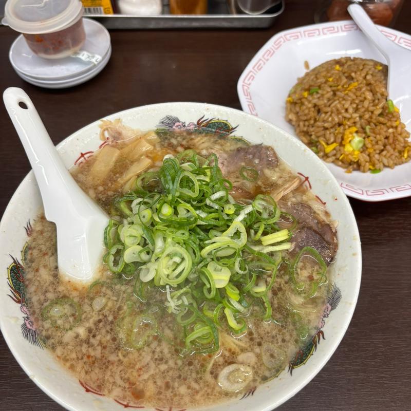 ラーメン＋半チャンセット(来来亭 十三店)