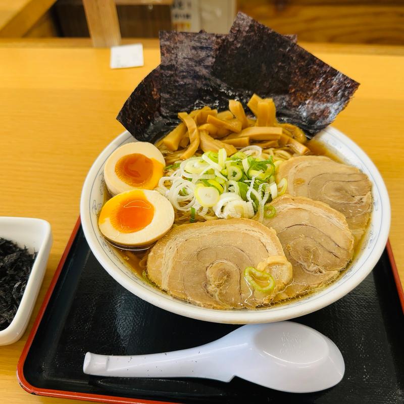 特性中華そば(中華そば雲ノ糸 山形あかねヶ丘店)