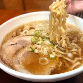 ワンタン麺 太麺