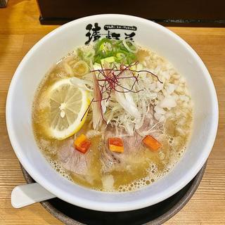 夏の終わりの鶏白湯