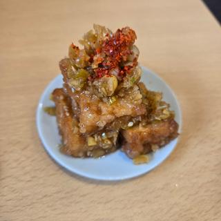 揚げ出し豆腐【ピリ辛味】(手打ちそば けん蔵)