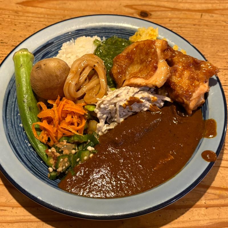 ランチビュッフェ(もうやんカレー 利瓶具 十二社店 （モウヤンカレー・リビング）)