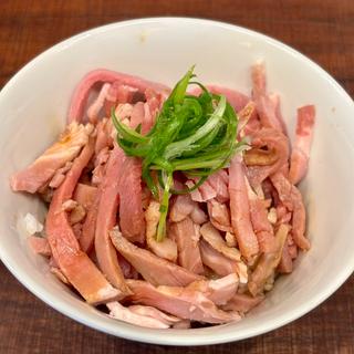 レアチャーシュー丼
