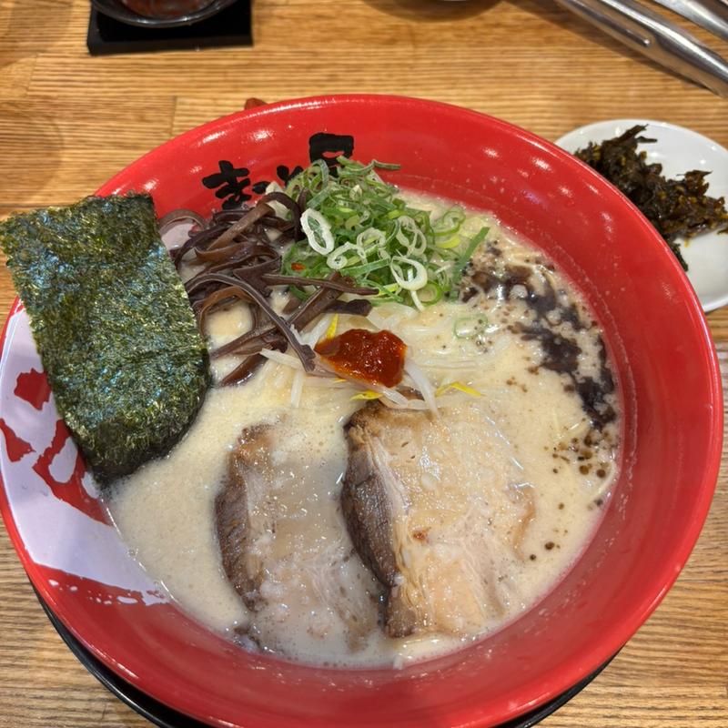牛白湯ラーメン(ラーメンまこと屋 豊中豊南町店)
