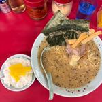 味噌ラーメン　半ライス