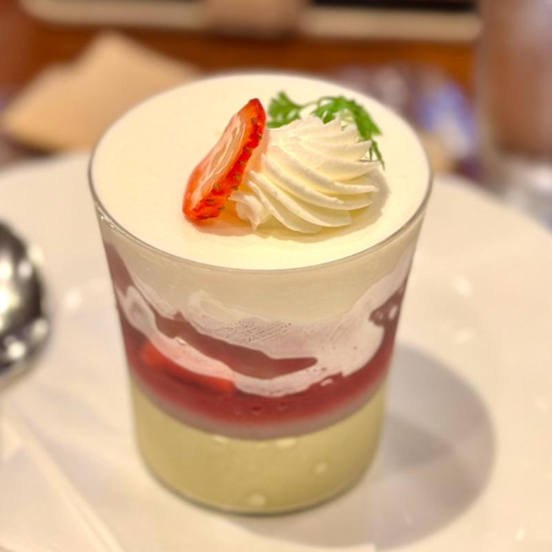 ヴェリーヌ・フレーズ、ピスタージュ(パティスリー 平五郎 本店)