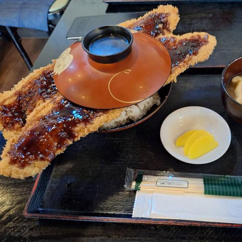 わらじかつ丼(こだま食堂)