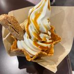 信玄餅ソフト+(桔梗屋 本社 )