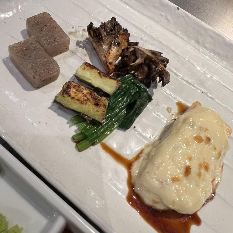 豆腐　蒟蒻　茄子　舞茸鉄板焼(神戸アントレコット)