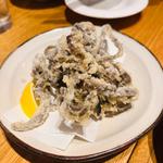 うなぎのひれ唐揚げ