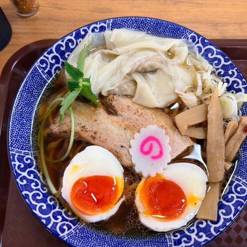 中華そば中盛り＋ワンタン＋味玉(らーめん理庵)