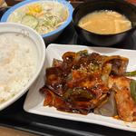 厚切り豚カルビと茄子の辛味噌炒め定食