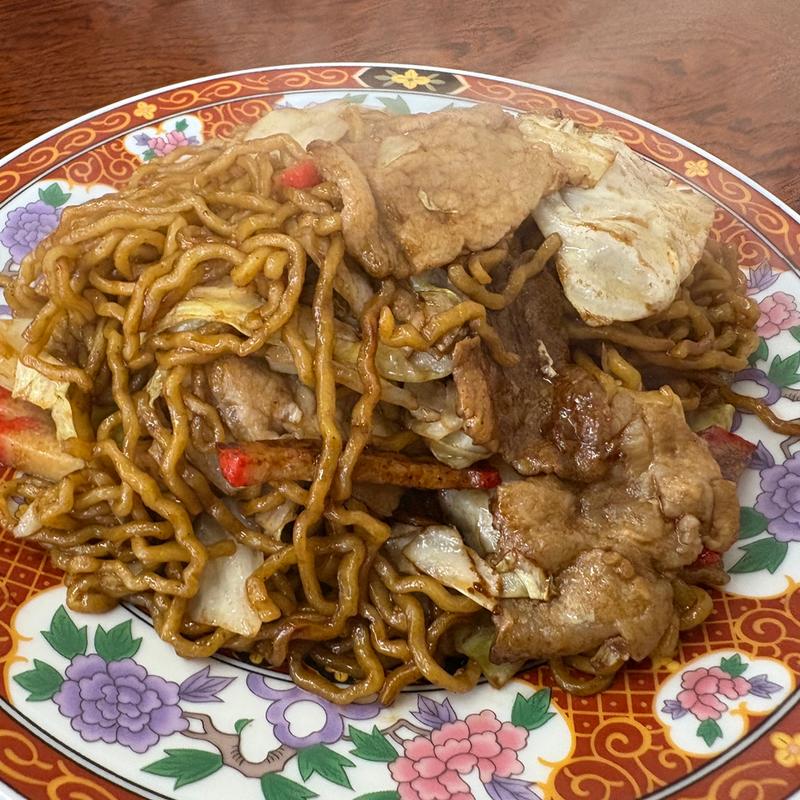 焼きそば(まるはち食堂 （まるはちしょくどう）)