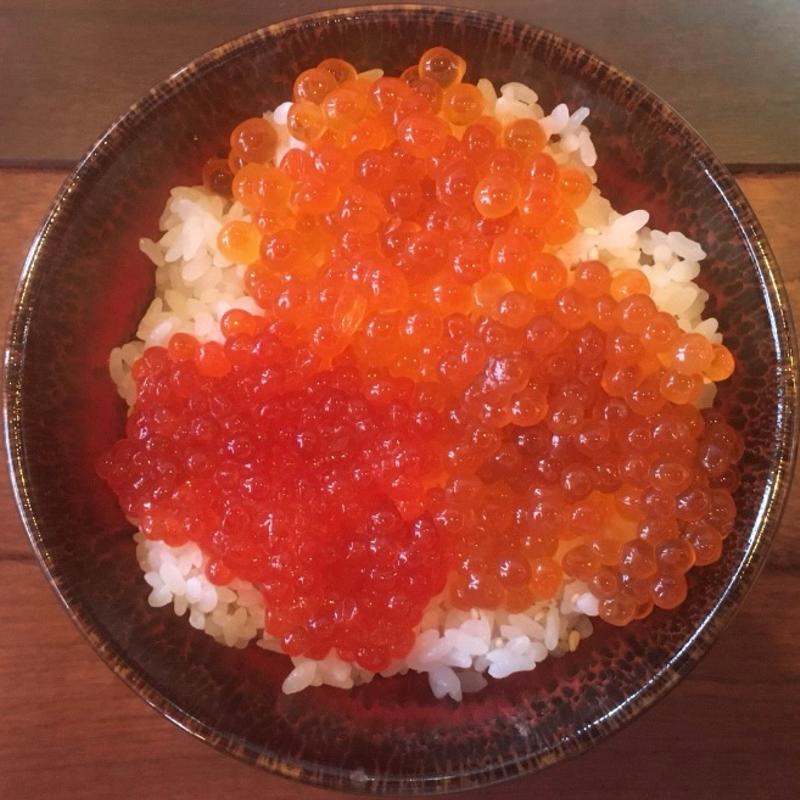 三色丼SP(いくら丼 波の)