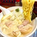Aスープ清湯 ワンタン バター ネギ