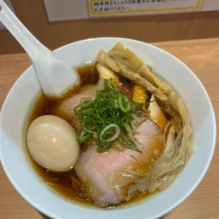 特製醤油らーめん