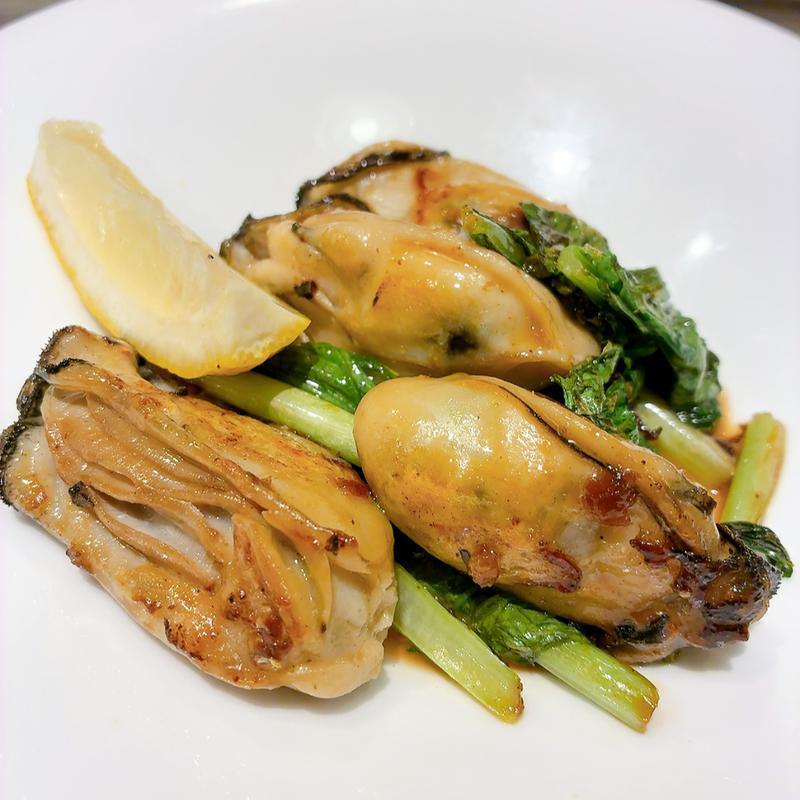 牡蠣バター炒め(弁兵衛 横川店 （ベンベエ）)