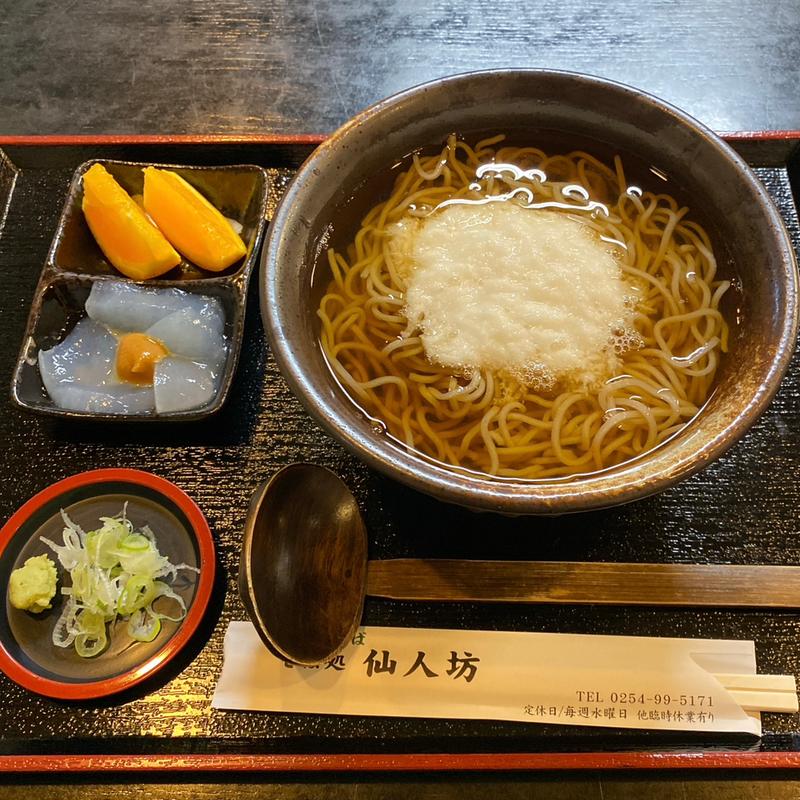 とろろそば(仙人坊 新潟店 （会津十割そばの店　せんにんぼう）)