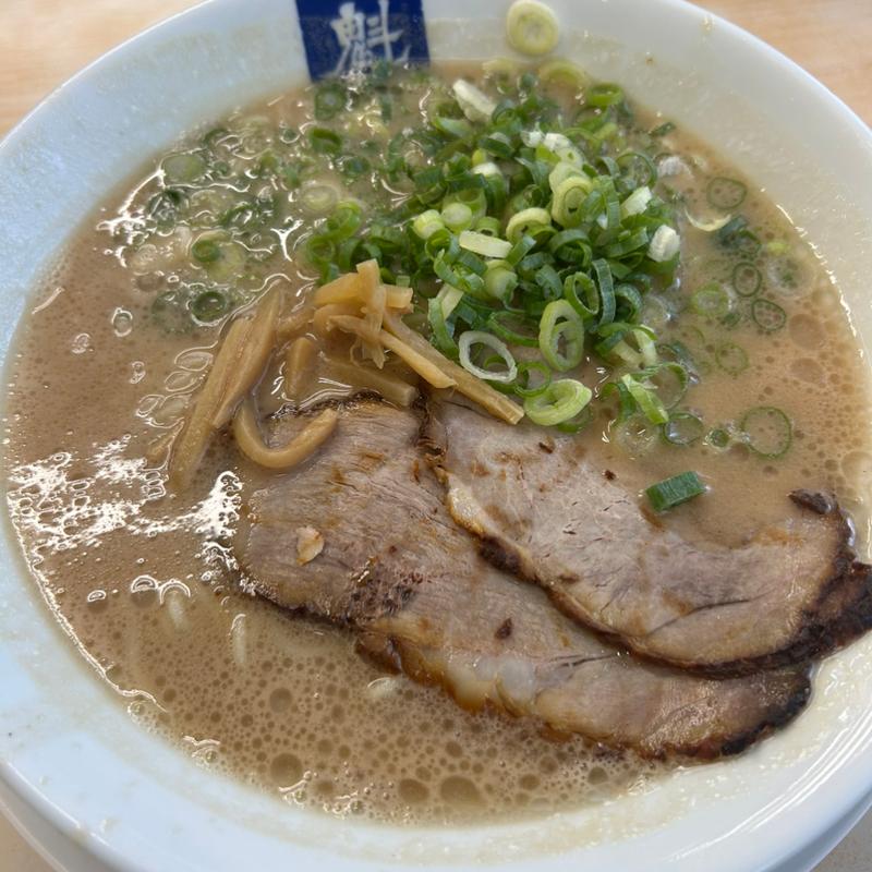 ラーメン(どトンコツラーメン 魁龍 博多本店)