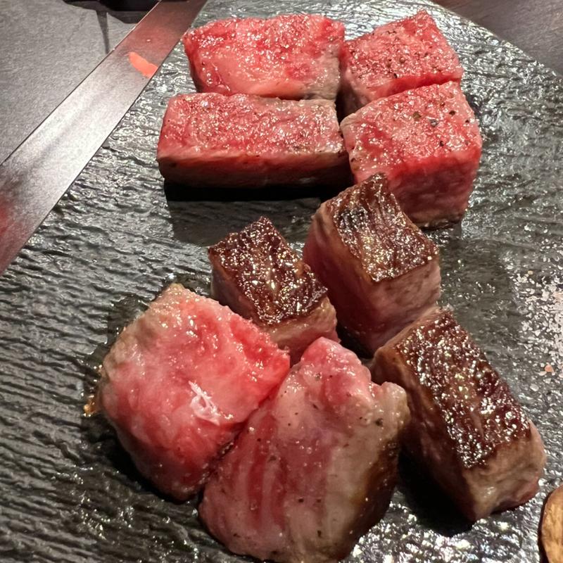 神戸牛　サーロイン　ブルーレア(そうさくてっぱん樹々)