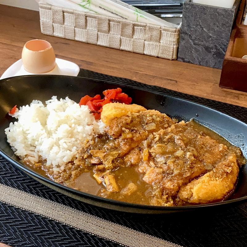 カツカレー(牛筋カレー やみつき)