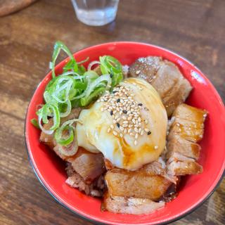 焼豚玉子丼