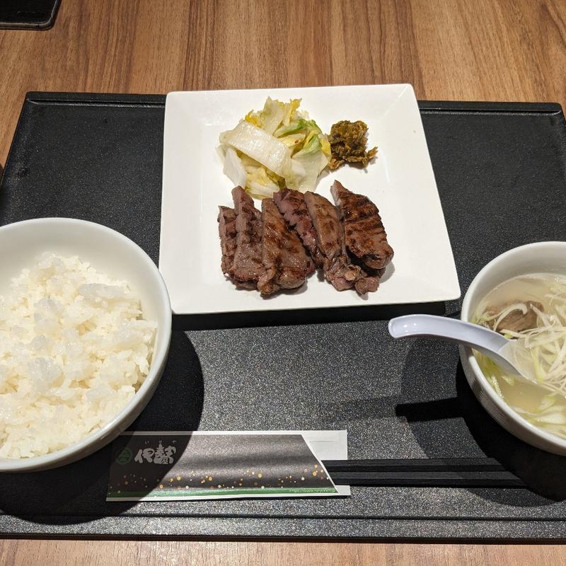 牛タン定食(すてーきはうす 伊勢屋 JR仙台駅エスパル仙台店 （イセヤ）)